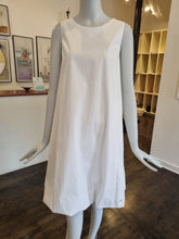 Load image into Gallery viewer, Dress
