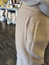 Load image into Gallery viewer, Trousers

