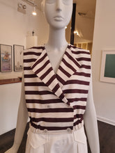 Load image into Gallery viewer, Blouse
