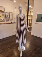 Load image into Gallery viewer, Dress
