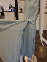 Load image into Gallery viewer, Dress
